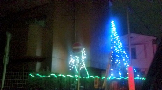 20101201024339