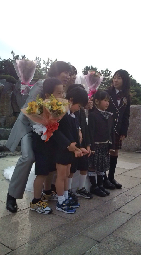 20111127143421