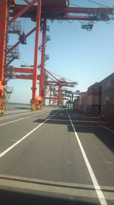 F1005850
